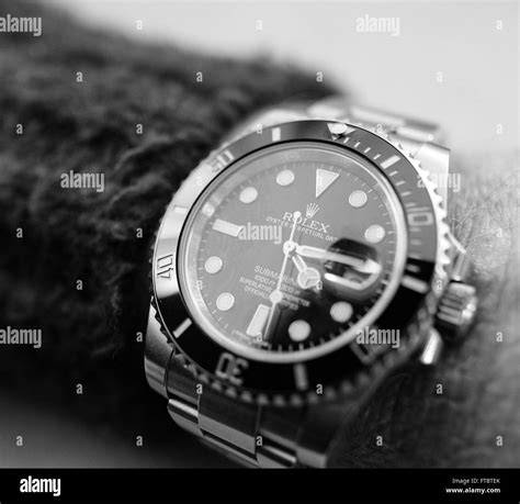 rolex submariner am handgelenk|Rolex Submariner movements.